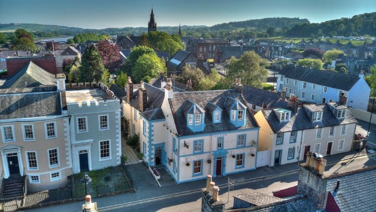 Scotland Selkirk Arms I Historic Hotels of Europe 768x434